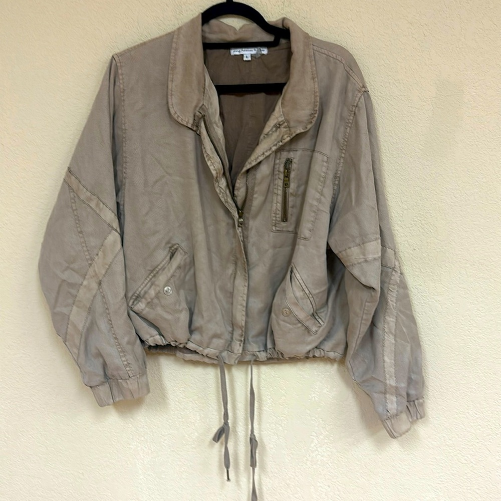 Young Fabulous & Broke womans Lightweight Khaki Utility Bomber Jacket size L